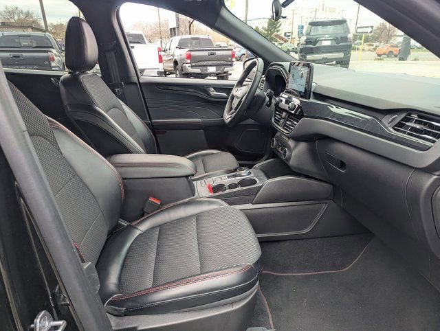 Used 2023 Ford Escape ST-Line image 35