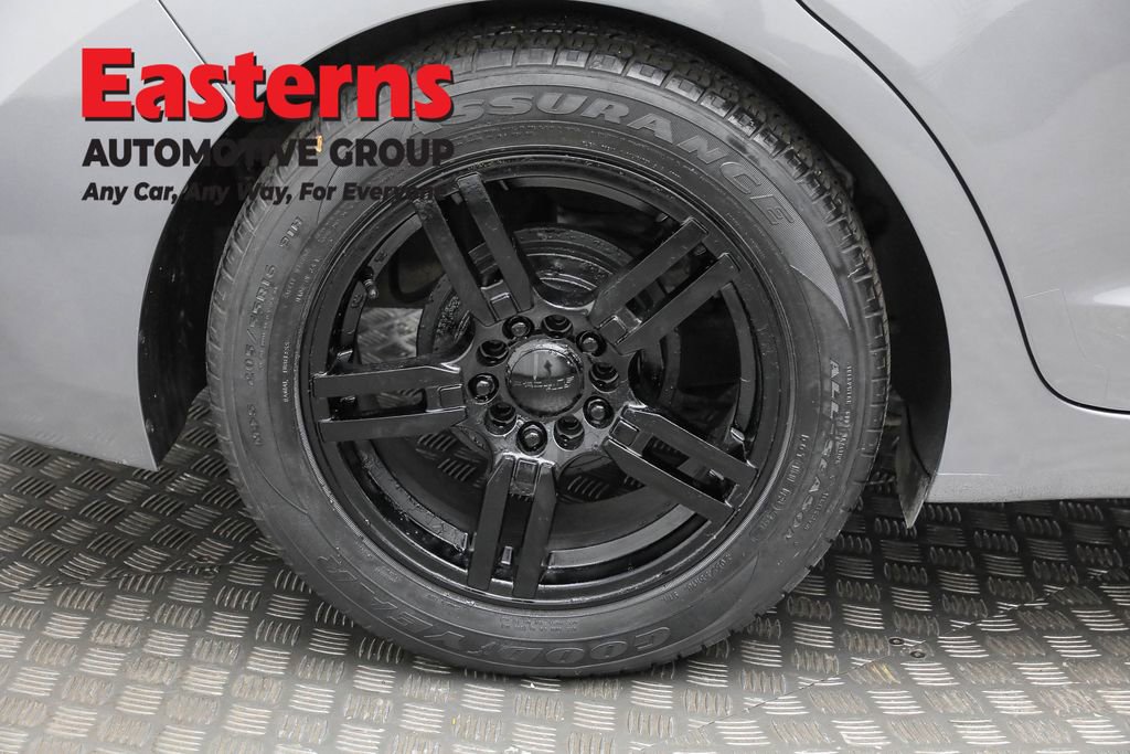 Used 2017 Hyundai Elantra SE w/ Cargo Package image 27