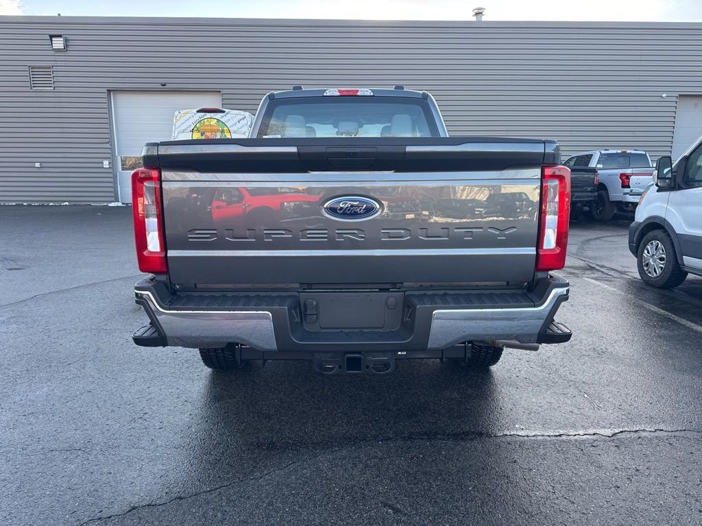 New 2026 Ford F350 XL w/ FX4 Off-Road Package image 6
