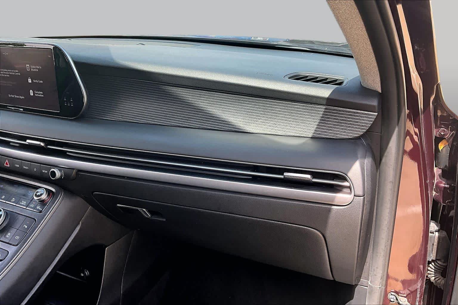 Used 2023 Hyundai Palisade Limited FWD image 17