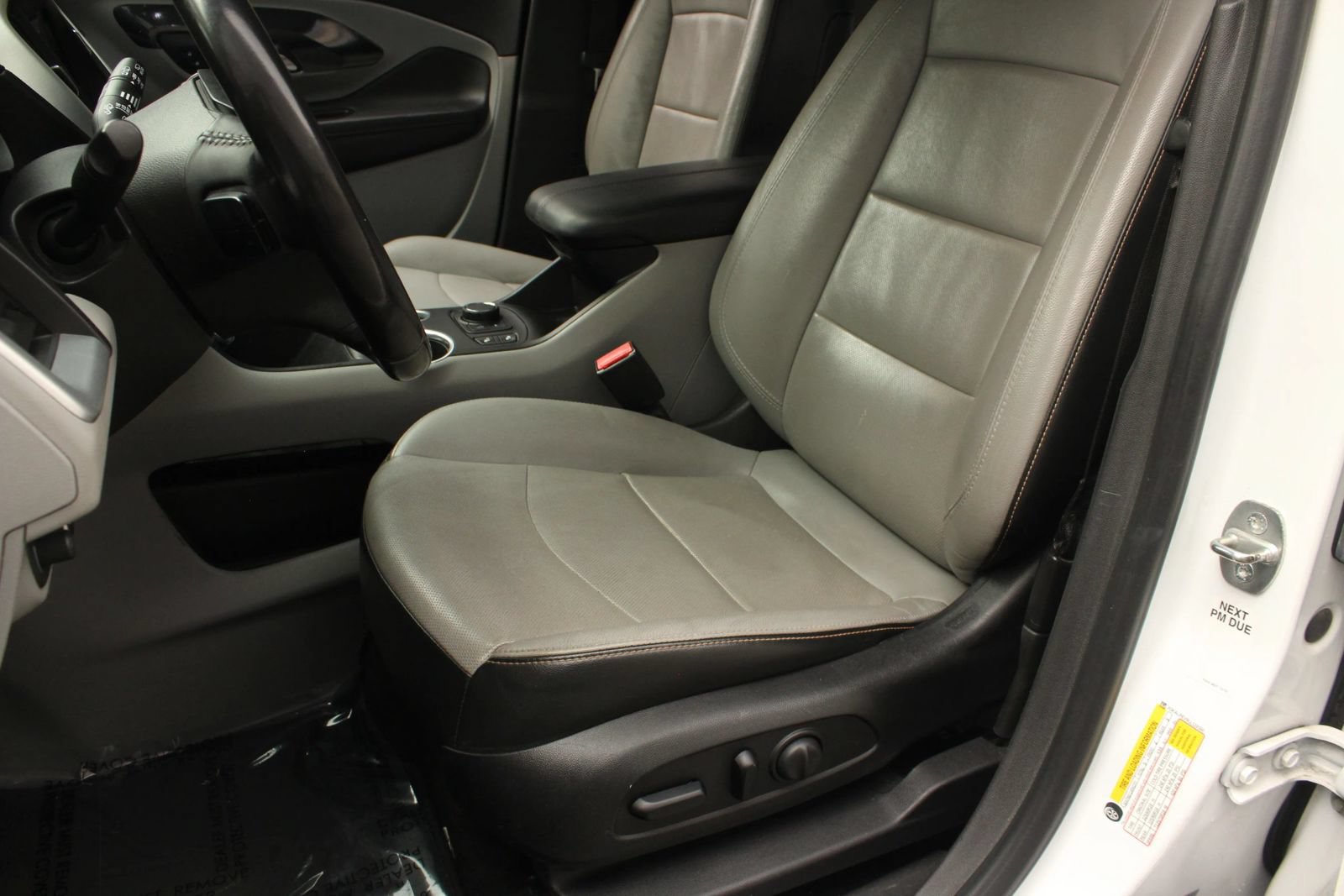 Used 2020 GMC Terrain SLT FWD image 17