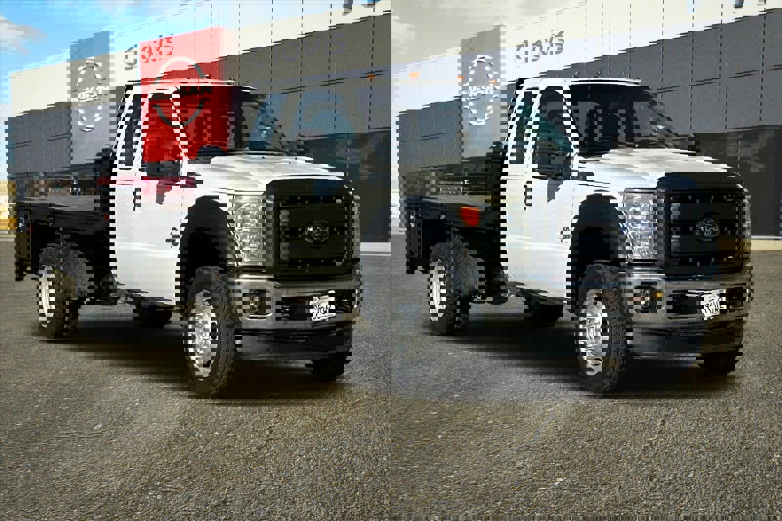 Used 2013 Ford F550 4x4 SuperCab Super Duty w/ Payload Upgrade Pkg image 10