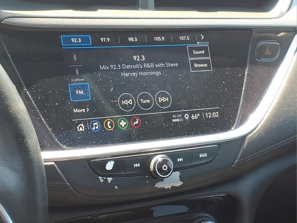 Used 2021 Buick Encore GX Essence w/ Experience Buick Package FWD image 11