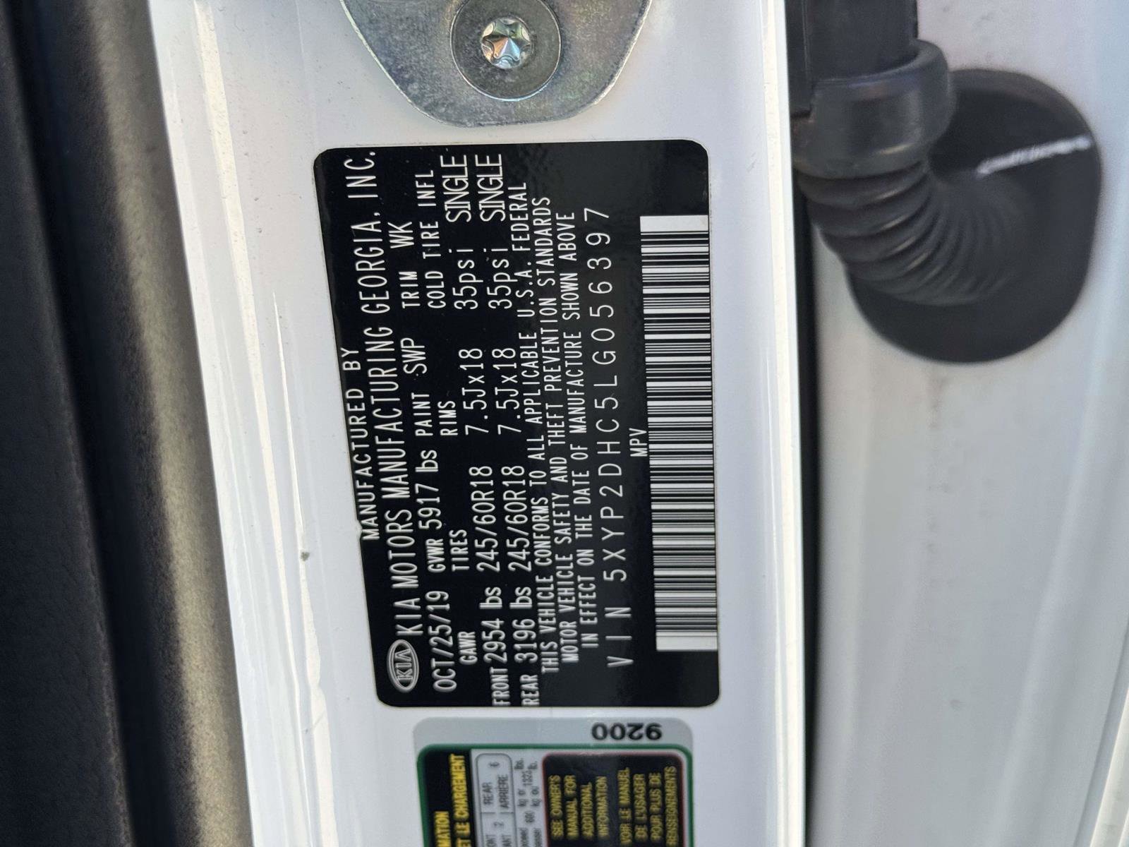 Used 2020 Kia Telluride LX AWD/4WD image 16