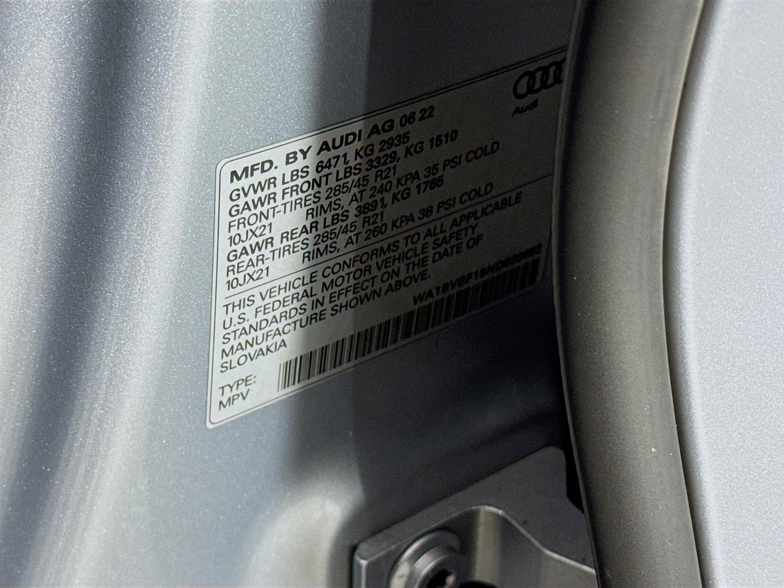 Used 2022 Audi Q8 Premium Plus image 34