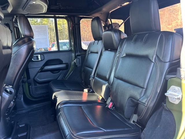 Used 2024 Jeep Wrangler Sahara image 20