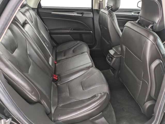 Used 2013 Ford Fusion Titanium w/ Titanium Driver Assist Pkg image 18