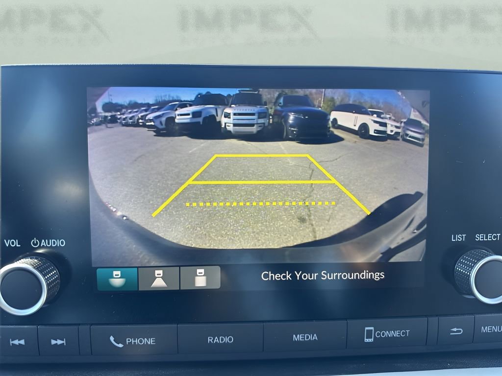 Used 2025 Honda HR-V LX image 18