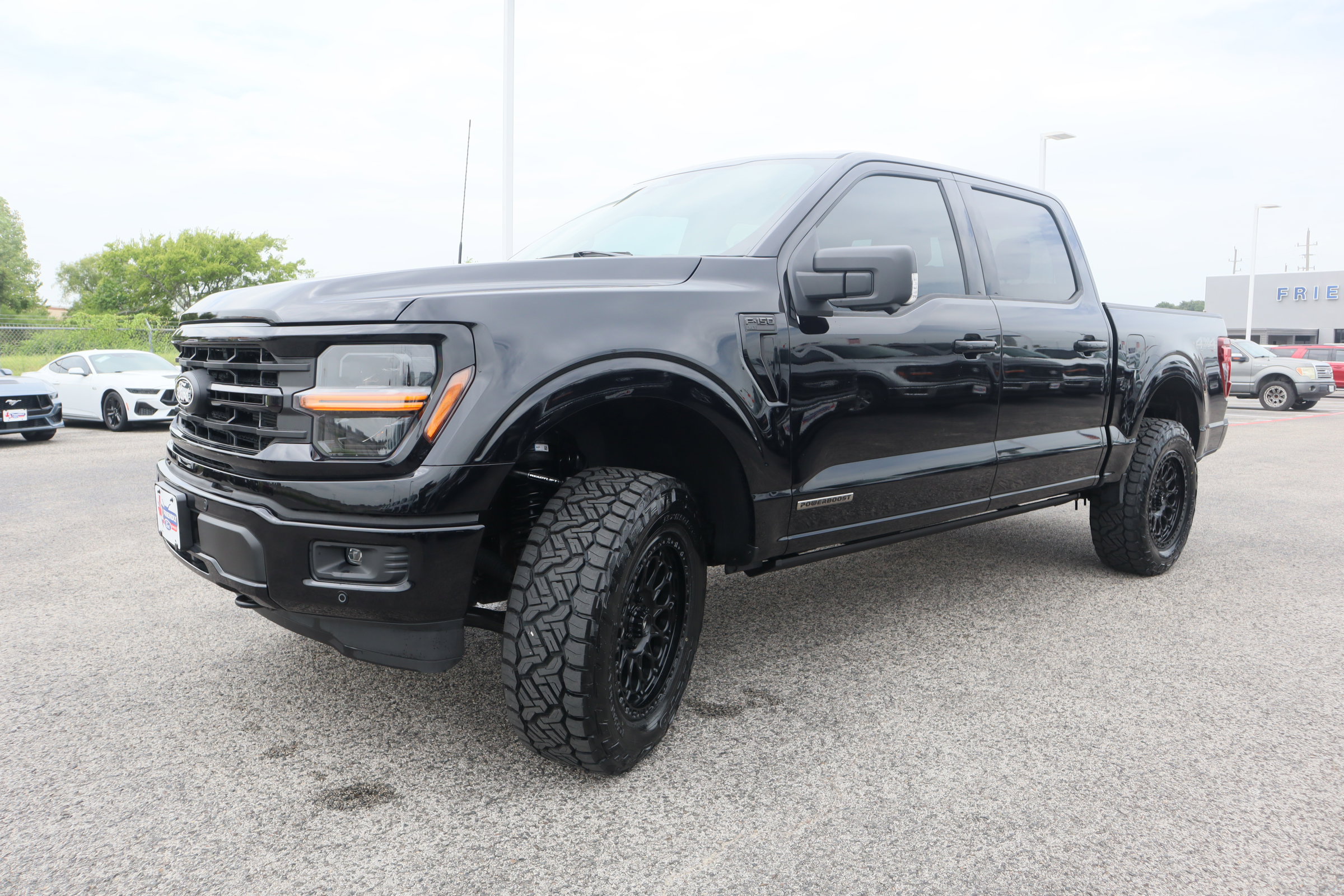 New 2025 Ford F150 XLT w/ Equipment Group 302A MID image 9