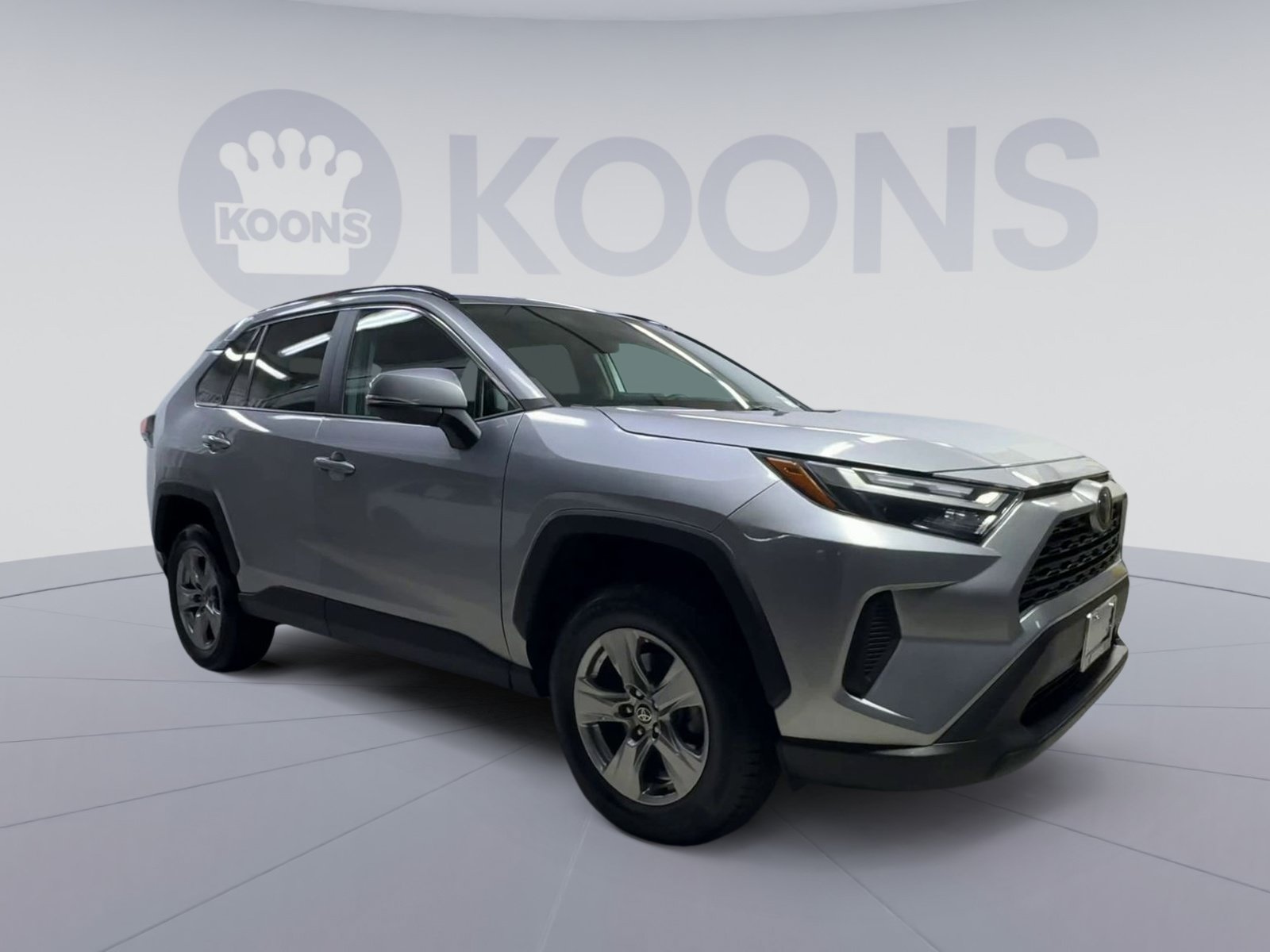 Used 2023 Toyota RAV4 XLE w/ Convenience Package AWD/4WD image 2
