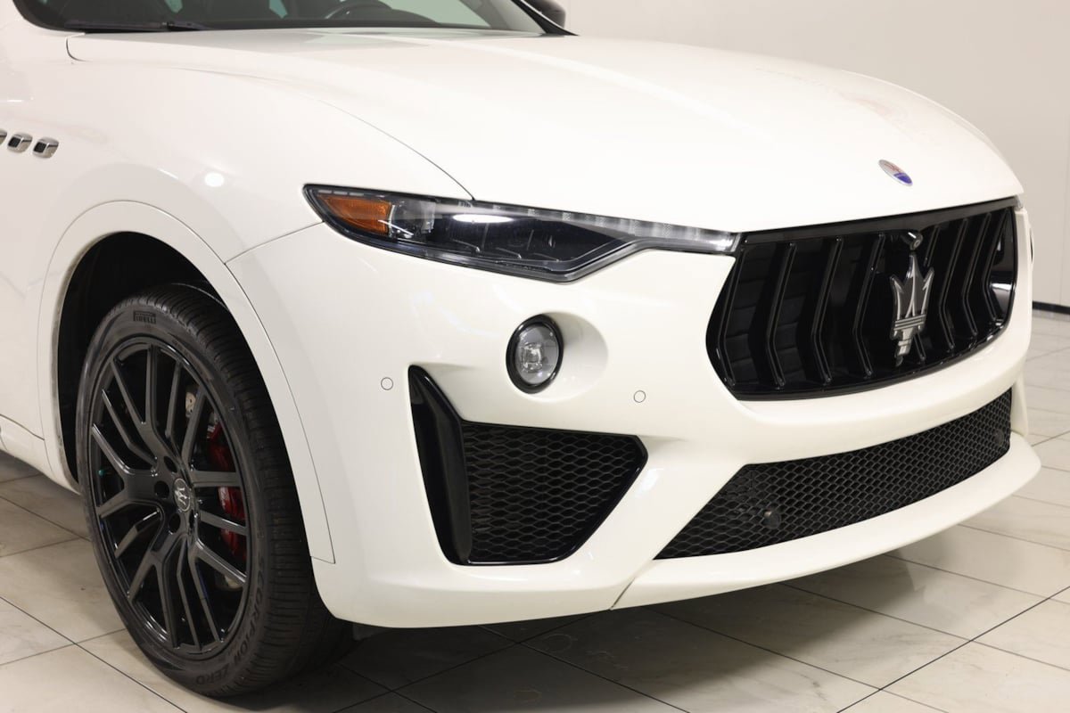 Used 2021 Maserati Levante GTS AWD/4WD image 37