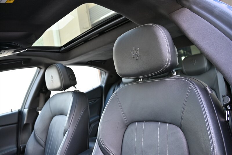 Used 2019 Maserati Ghibli S Q4 AWD/4WD image 45
