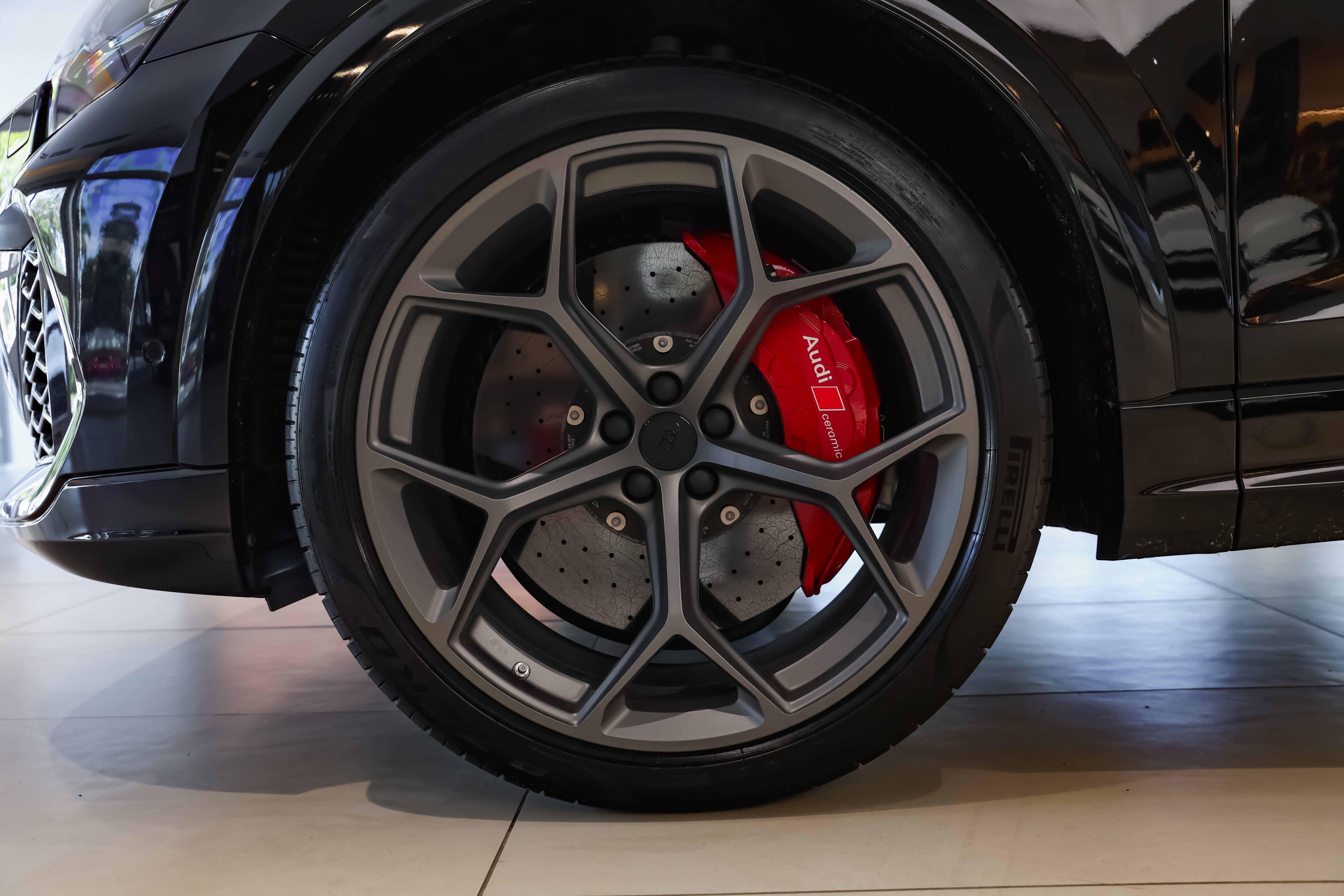 Used 2026 Audi RS Q8 performance AWD/4WD image 14