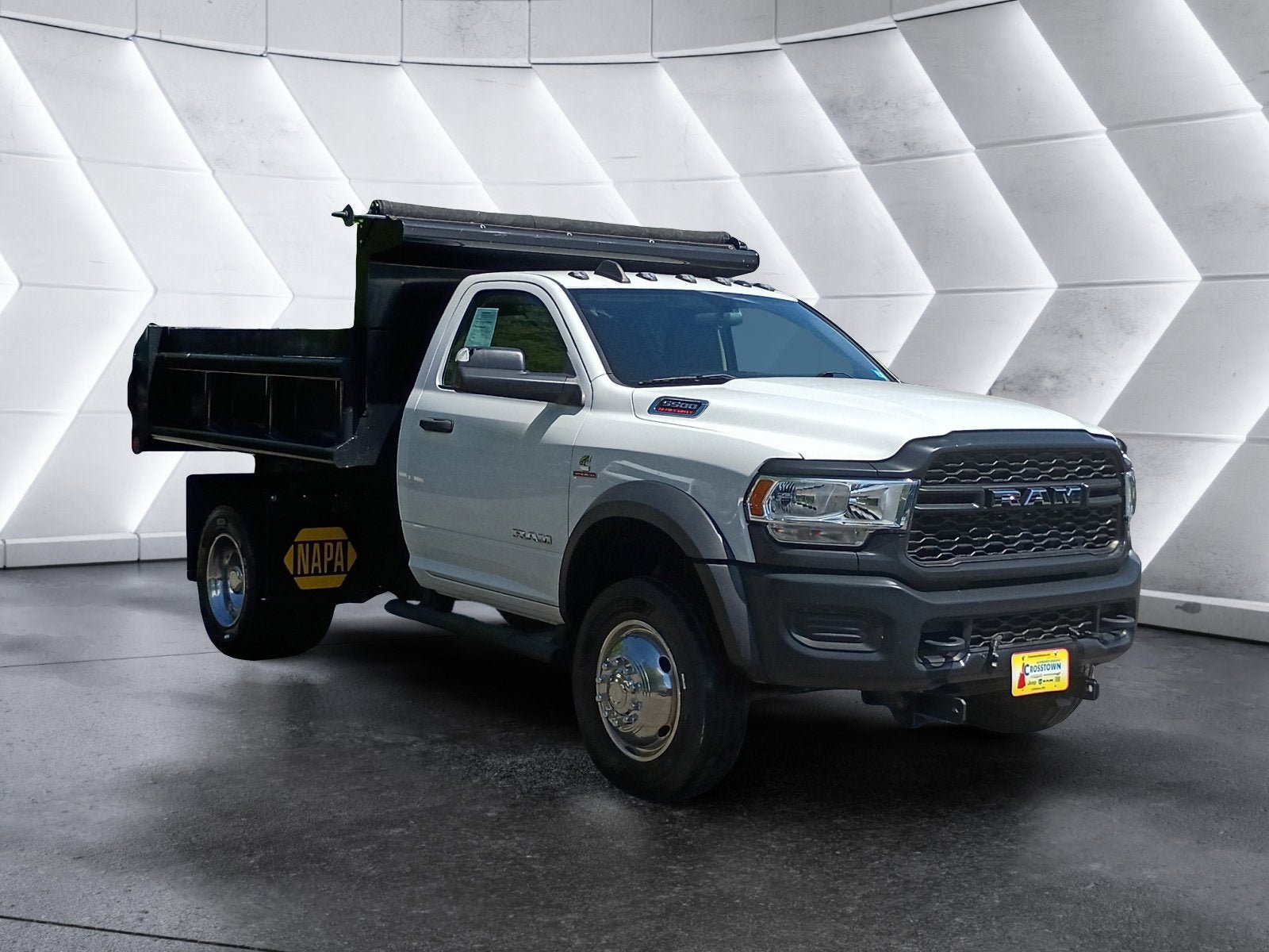 Used 2020 RAM 5500 Tradesman AWD/4WD image 8