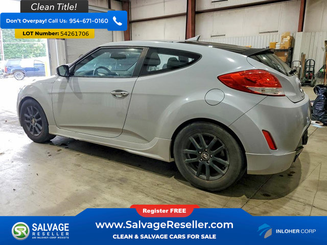 Used 2013 Hyundai Veloster RE:MIX Edition FWD image 3