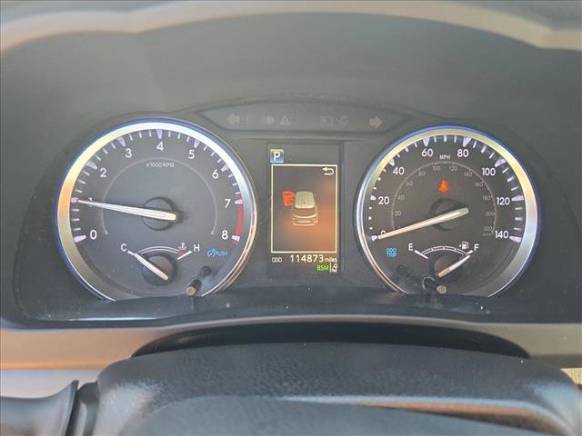 Used 2019 Toyota Highlander Limited FWD image 11