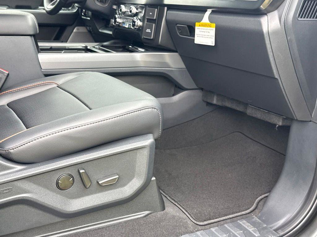 New 2026 Ford F250 Lariat w/ Lariat Premium Package AWD/4WD image 56