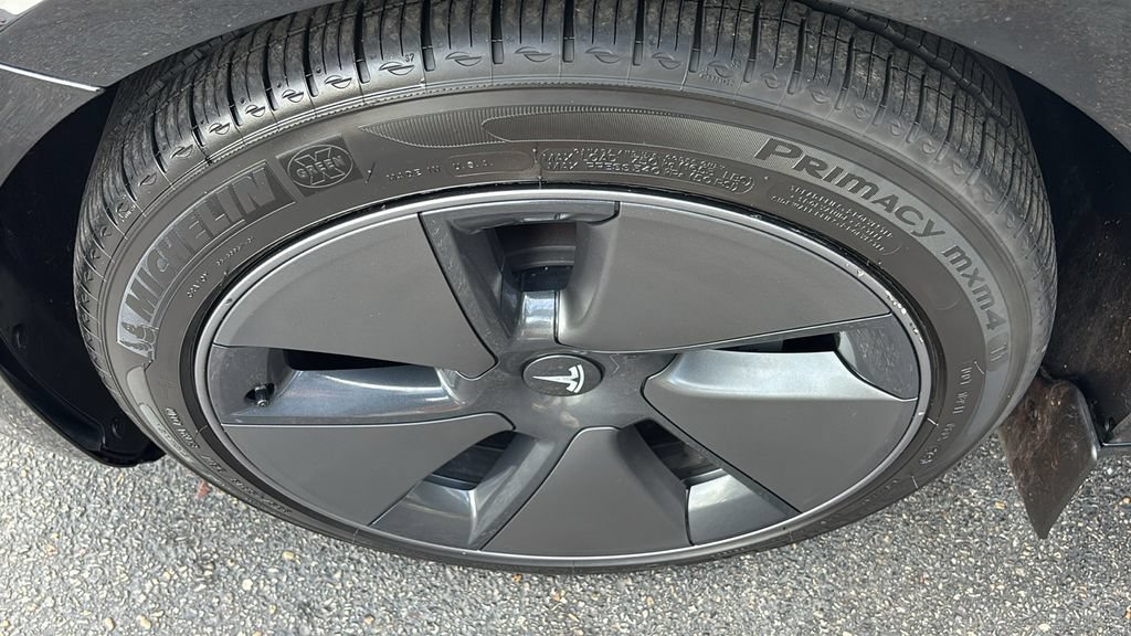 Used 2023 Tesla Model 3 Standard Range RWD image 28