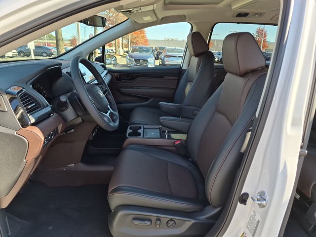 New 2027 Honda Odyssey Elite image 4