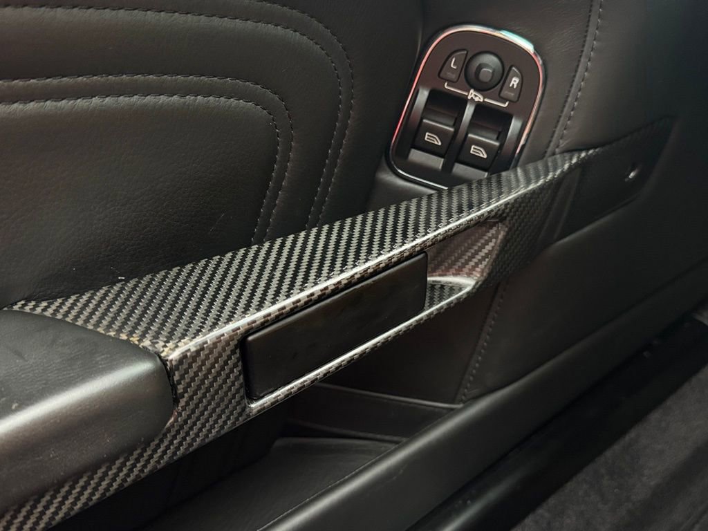 Used 2012 Aston Martin DBS Volante image 39