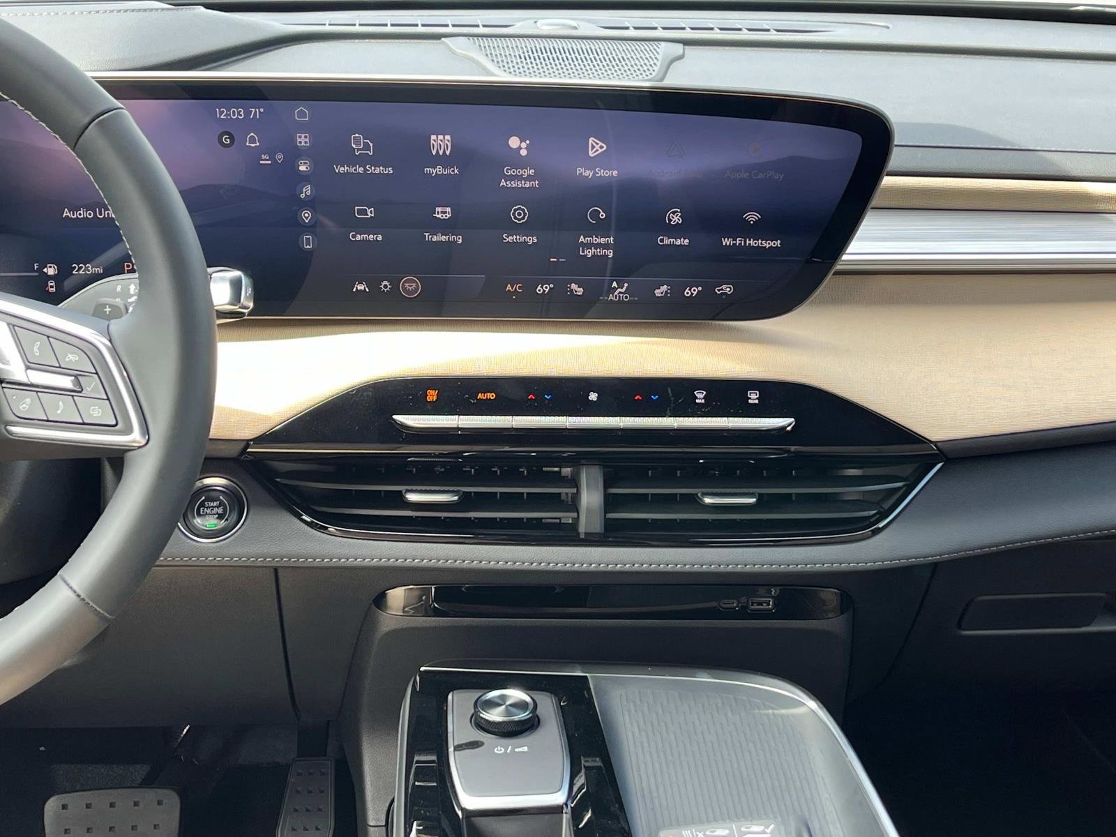 New 2026 Buick Enclave Preferred w/ Power Package image 17