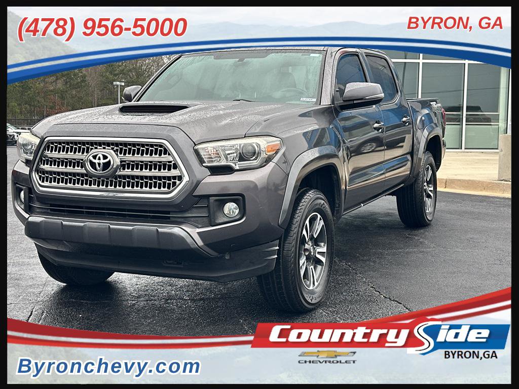 Used 2017 Toyota Tacoma TRD Sport image 1