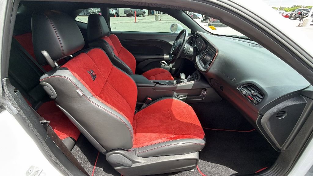 Used 2023 Dodge Challenger R/T Scat Pack image 31