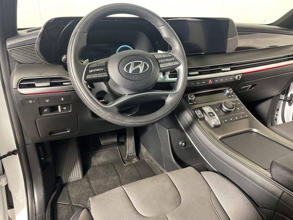 Used 2025 Hyundai Palisade Calligraphy AWD/4WD image 8