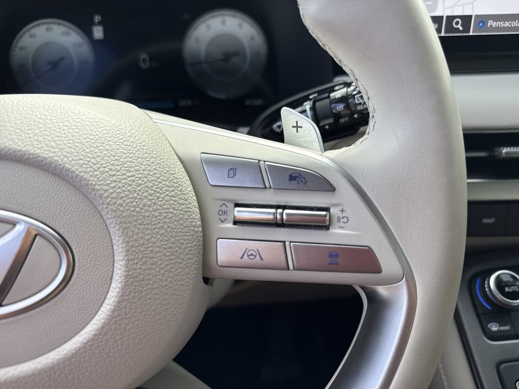 Used 2024 Hyundai Palisade Limited FWD image 23