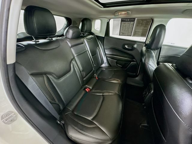 Used 2018 Jeep Compass Limited w/ Navigation Group AWD/4WD image 34