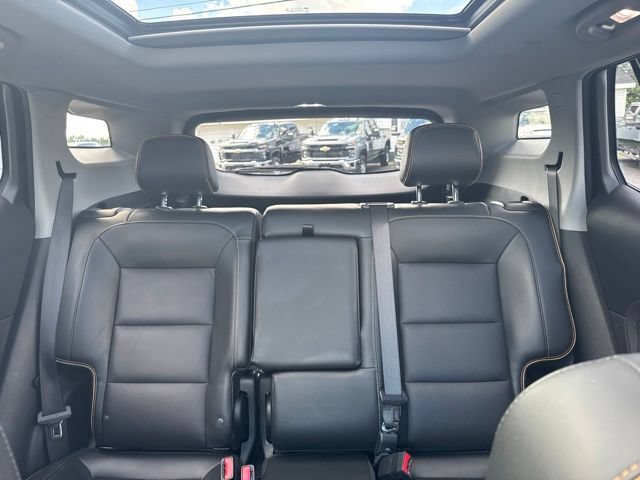 Used 2022 GMC Terrain AT4 w/ GMC Pro Grade Package AWD/4WD image 22