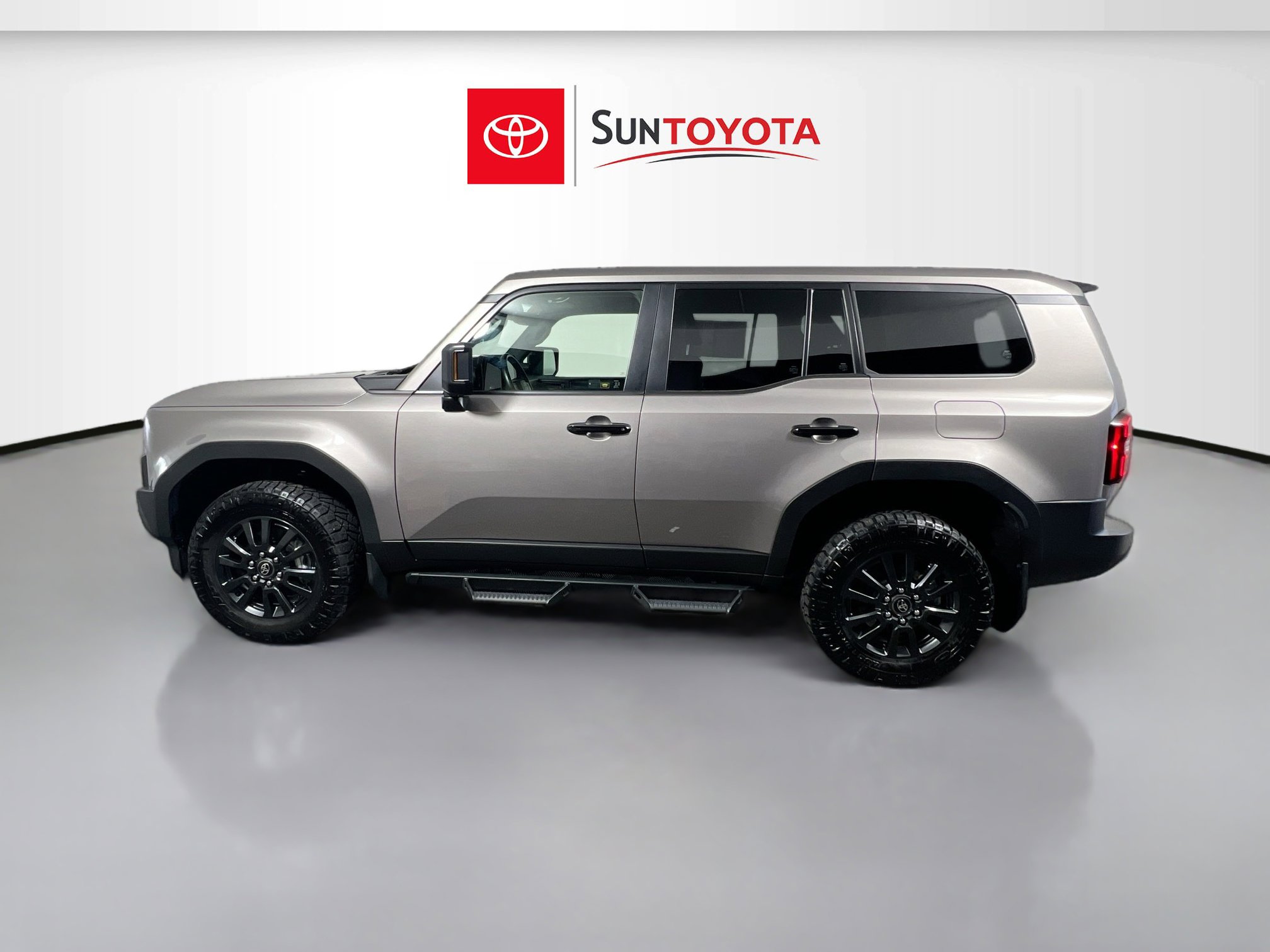 Used 2025 Toyota Land Cruiser 1958 image 7