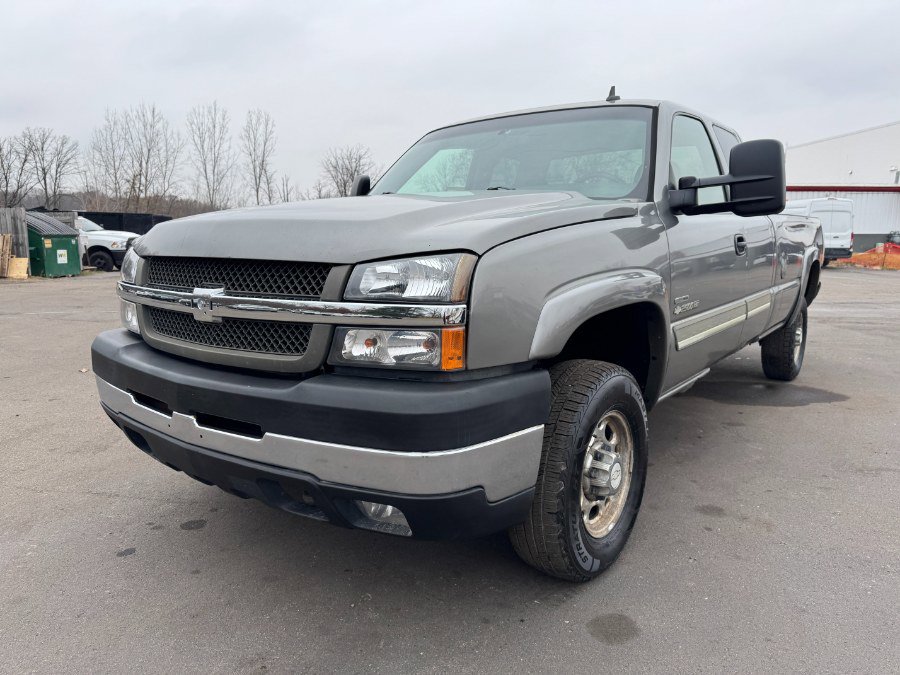 Used 2006 Chevrolet Silverado 2500 LT w/ Heavy-Duty Power Package