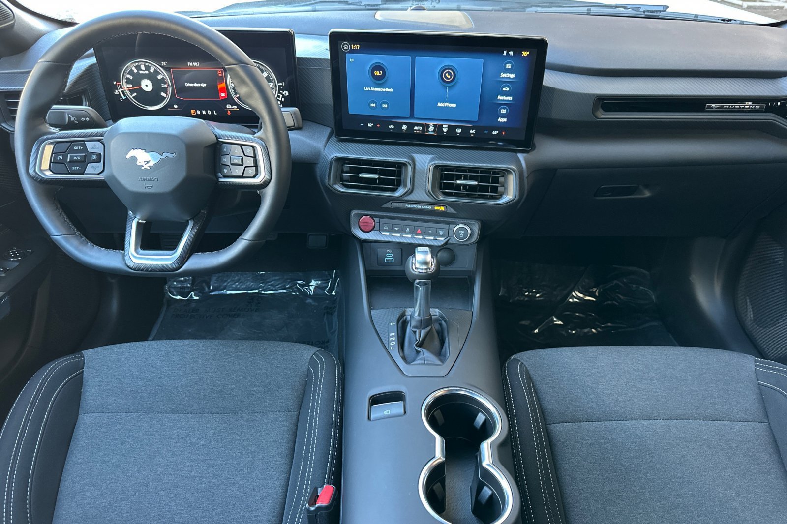 Used 2025 Ford Mustang Coupe RWD image 15