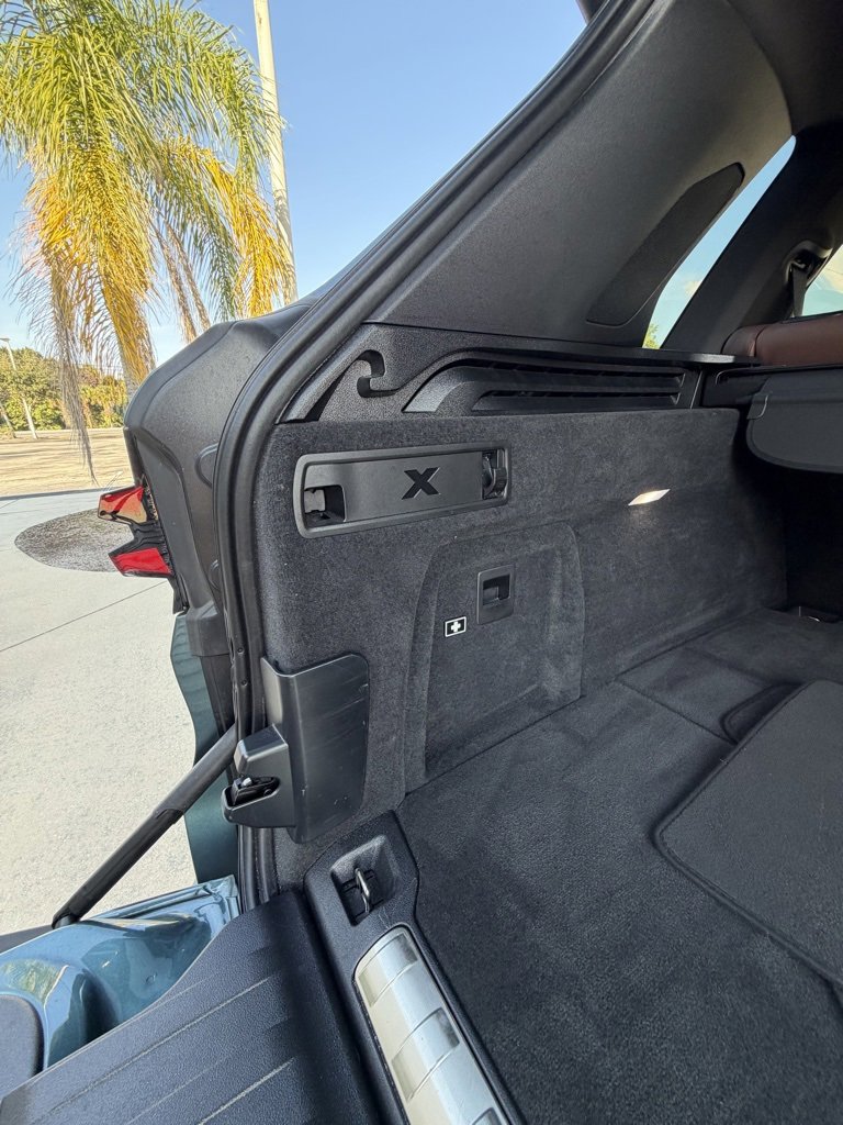 Used 2025 BMW X5 xDrive50e image 31