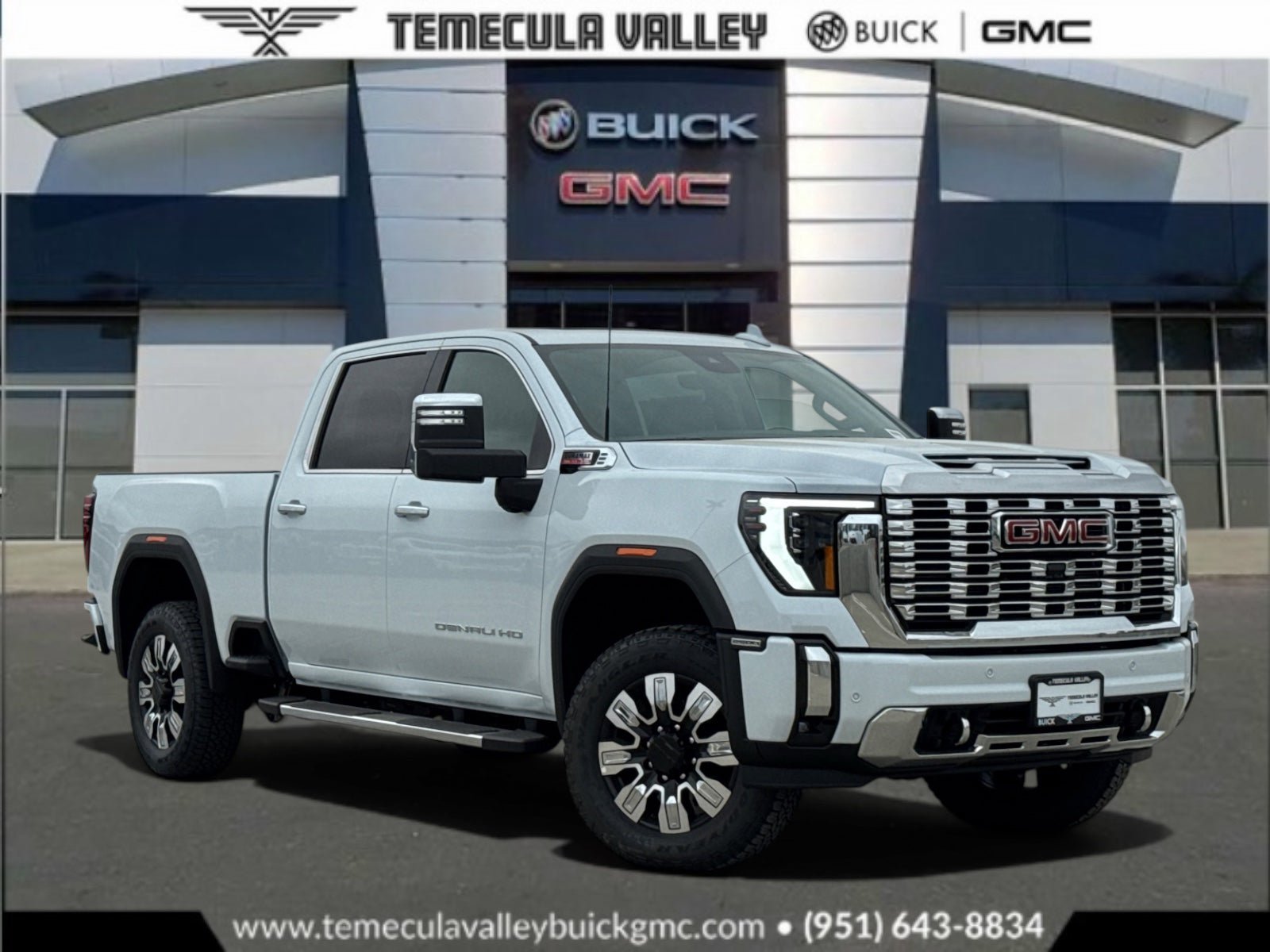 New 2026 GMC Sierra 2500 Denali w/ Denali Reserve Package AWD/4WD image 1