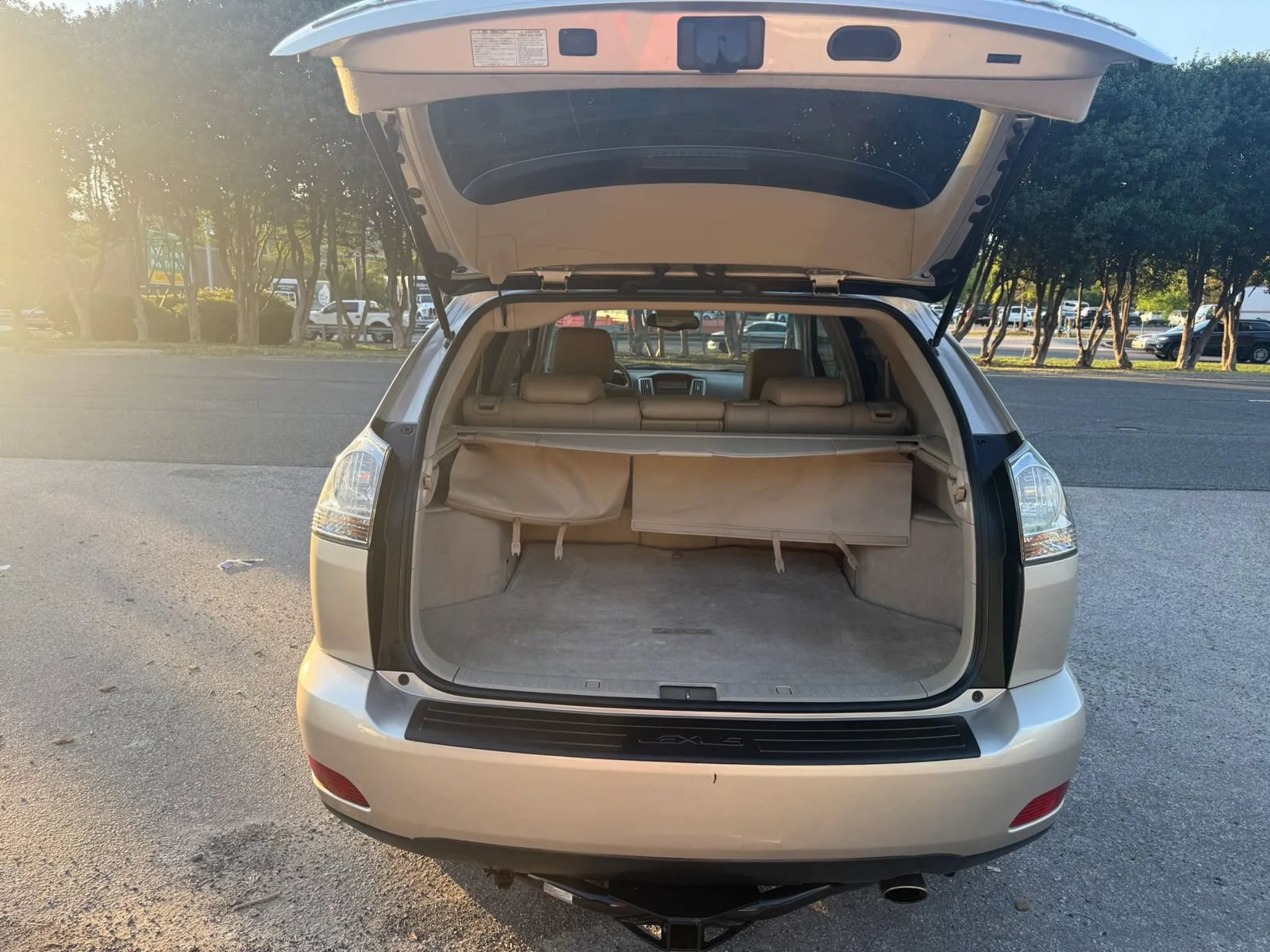 Used 2005 Lexus RX 330 FWD image 16