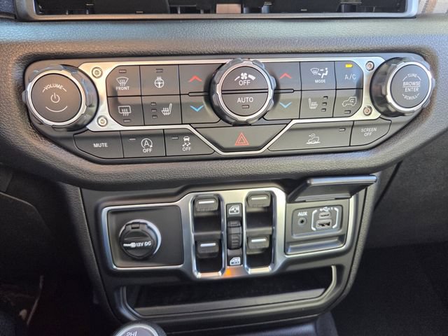 Used 2026 Jeep Gladiator Sport AWD/4WD image 21