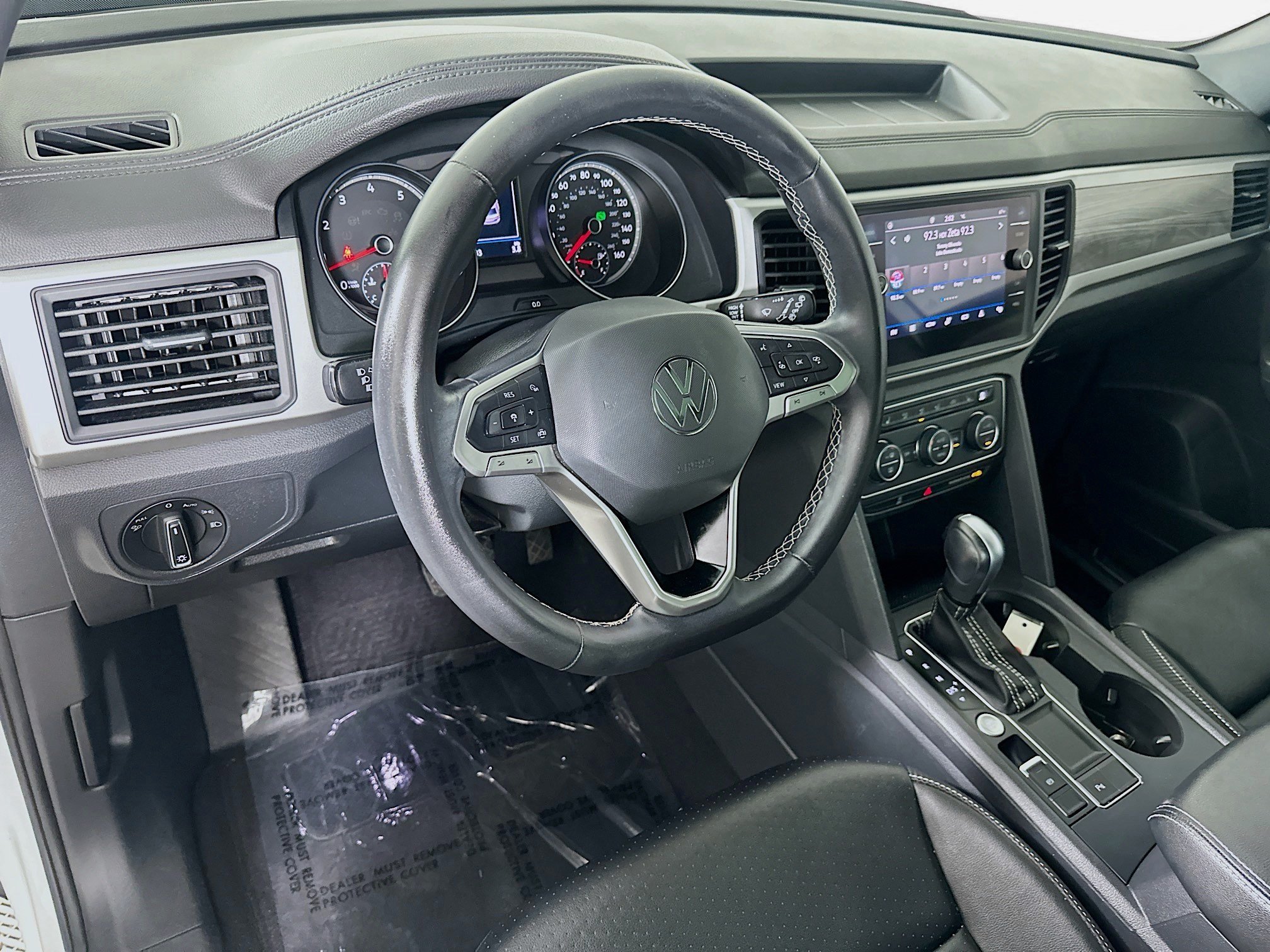 Used 2021 Volkswagen Atlas Cross Sport SE w/ Panoramic Sunroof Package FWD image 7