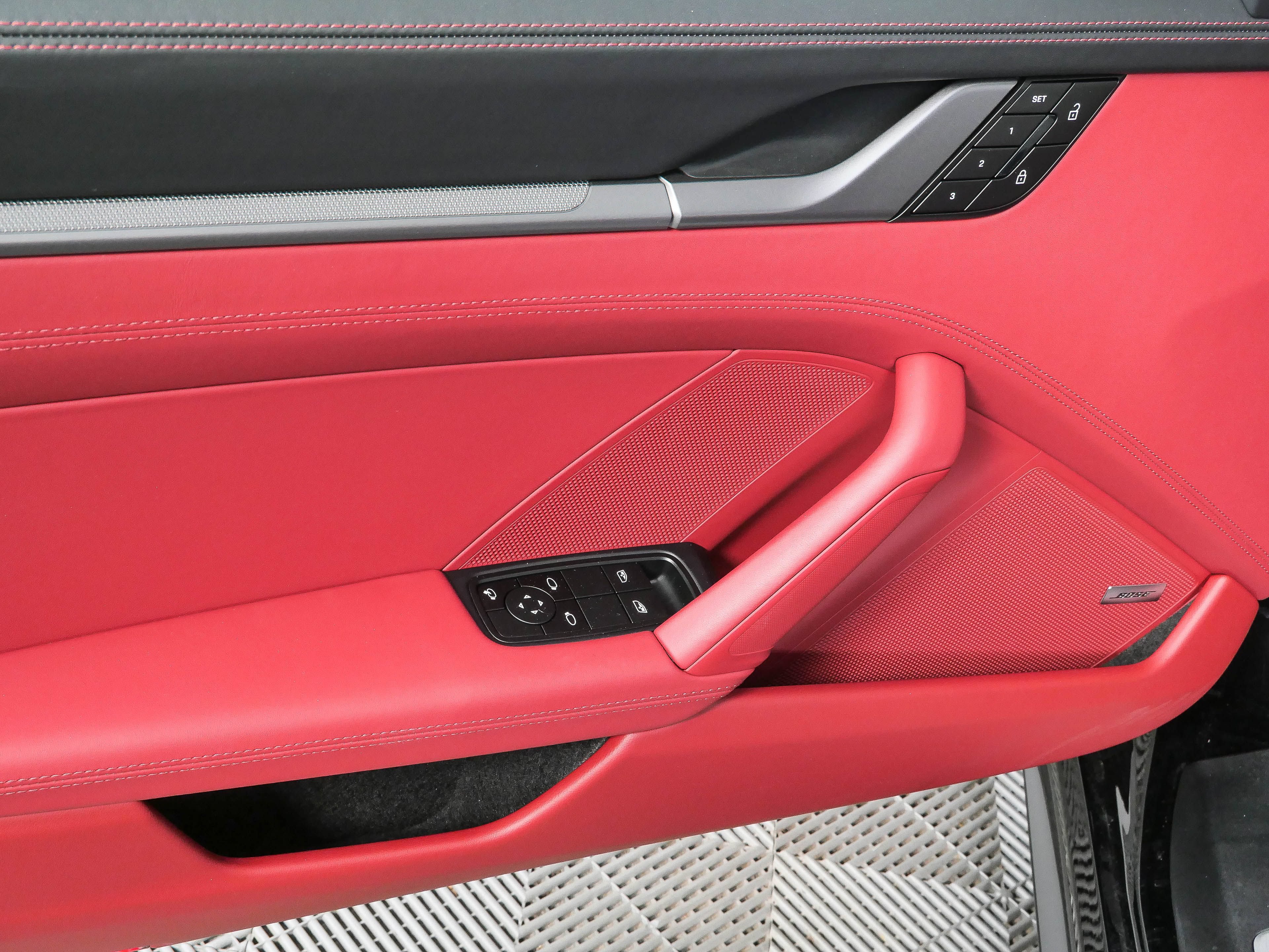 Certified 2025 Porsche 911 Carrera S RWD image 6