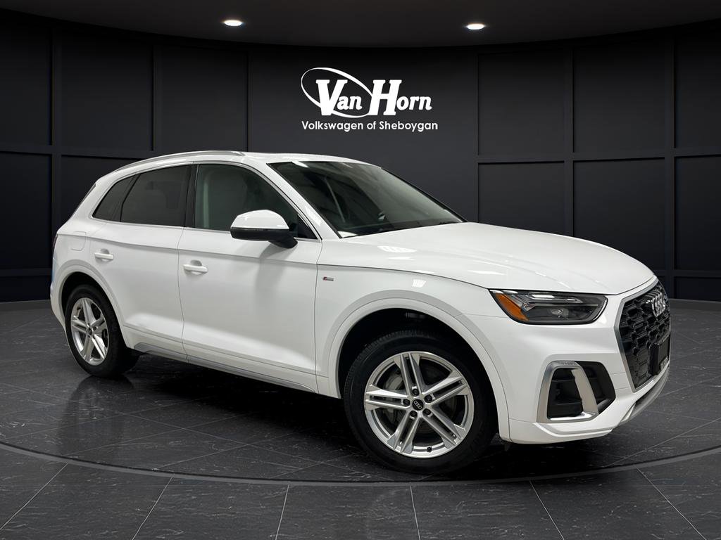 Used 2022 Audi Q5 e Premium w/ Convenience Package