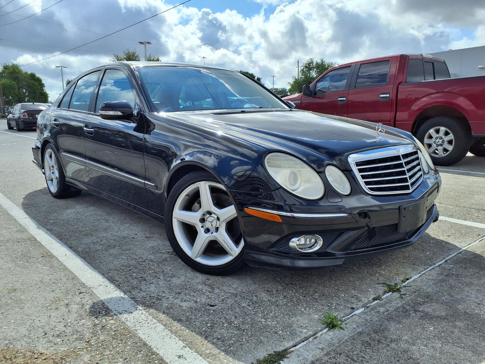 Used 2009 Mercedes-Benz E 350 Sedan image 2