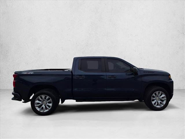 Used 2021 Chevrolet Silverado 1500 Custom w/ LPO, Dark Essentials Package AWD/4WD image 4