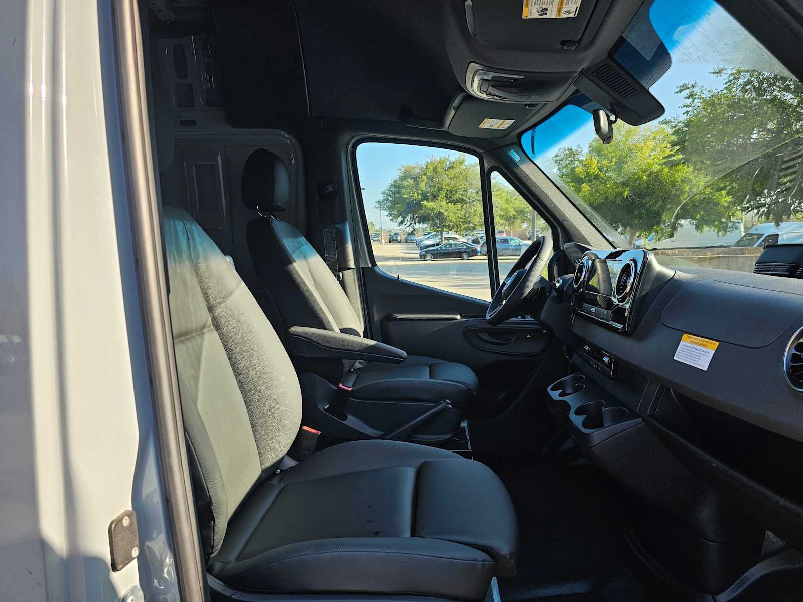 New 2026 Mercedes-Benz Sprinter 2500 image 10