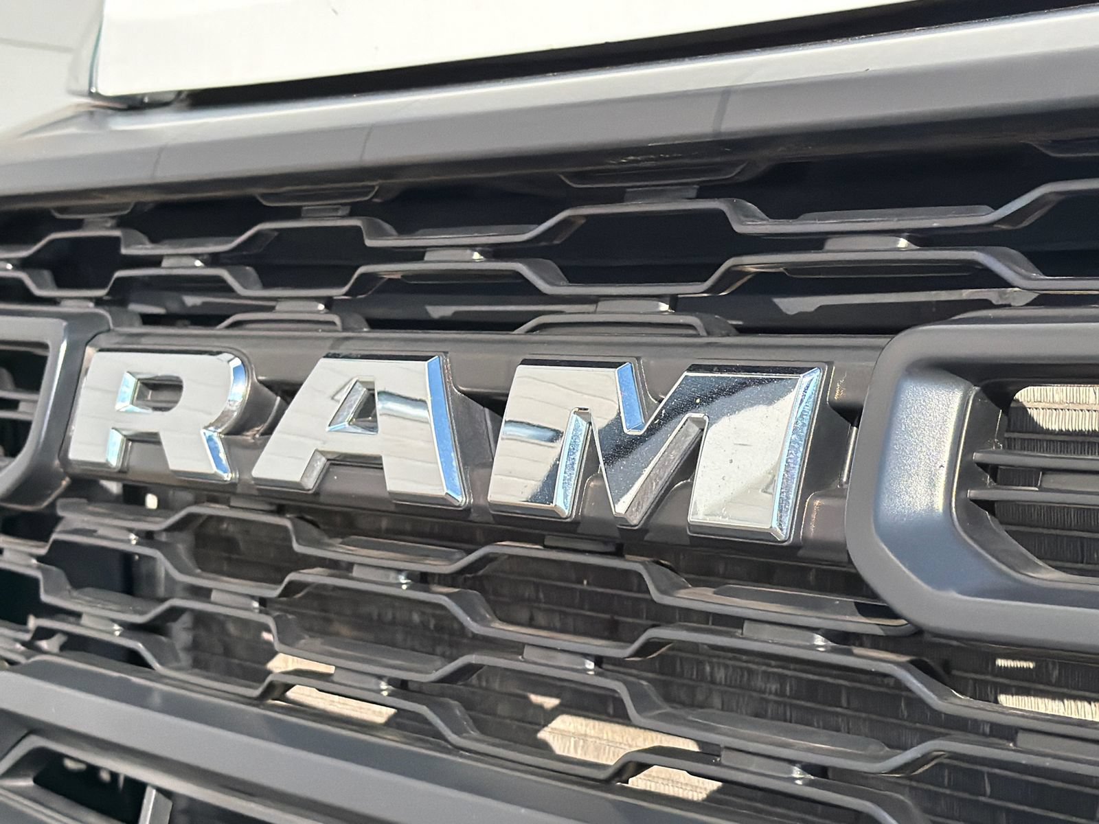 Used 2023 RAM ProMaster 2500 FWD image 16