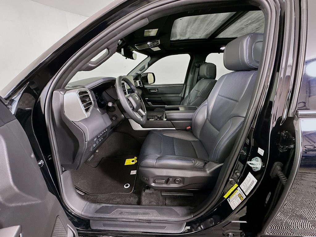 Certified 2024 Toyota Sequoia Platinum AWD/4WD image 21