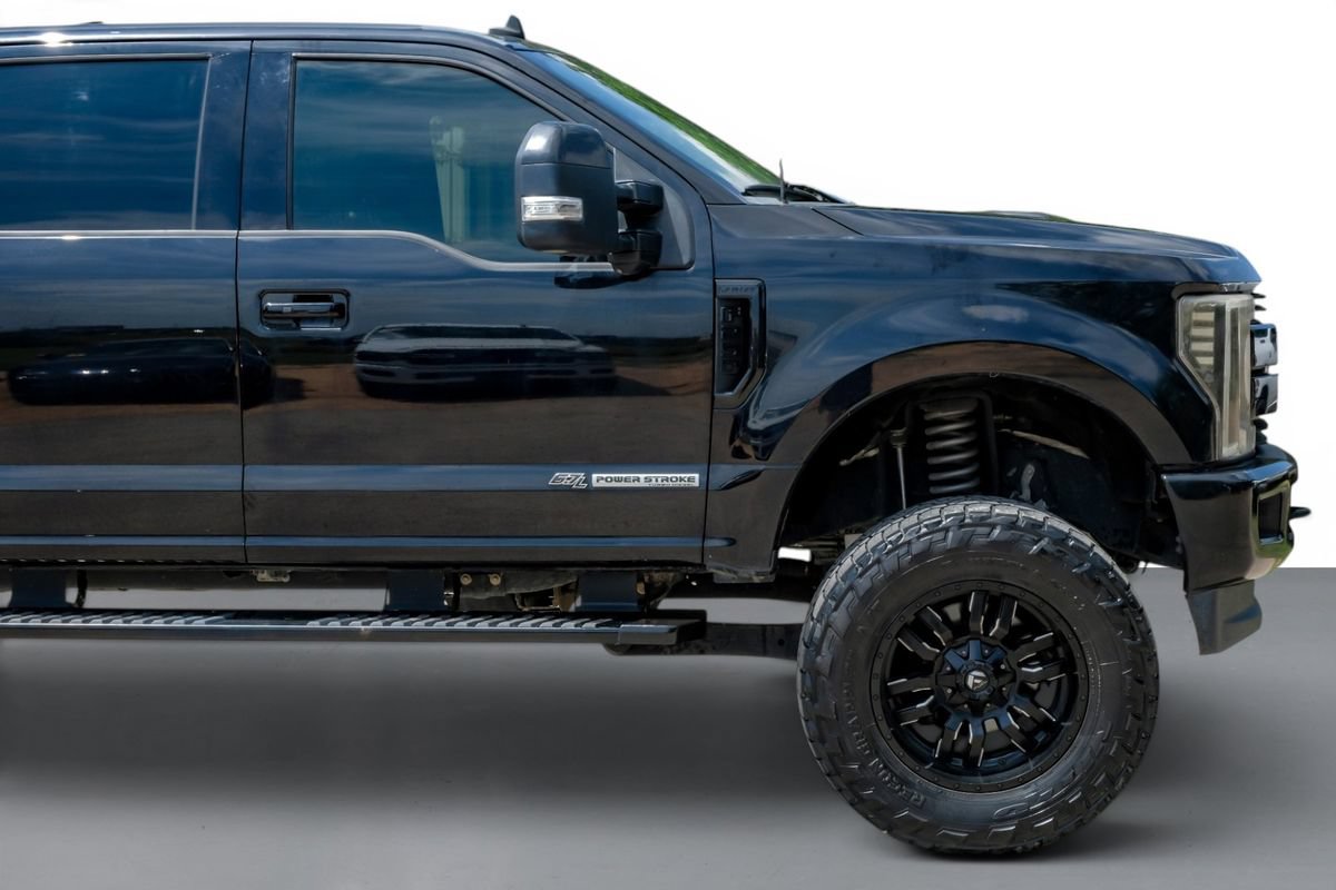 Used 2019 Ford F250 Lariat w/ Lariat Ultimate Package AWD/4WD image 7