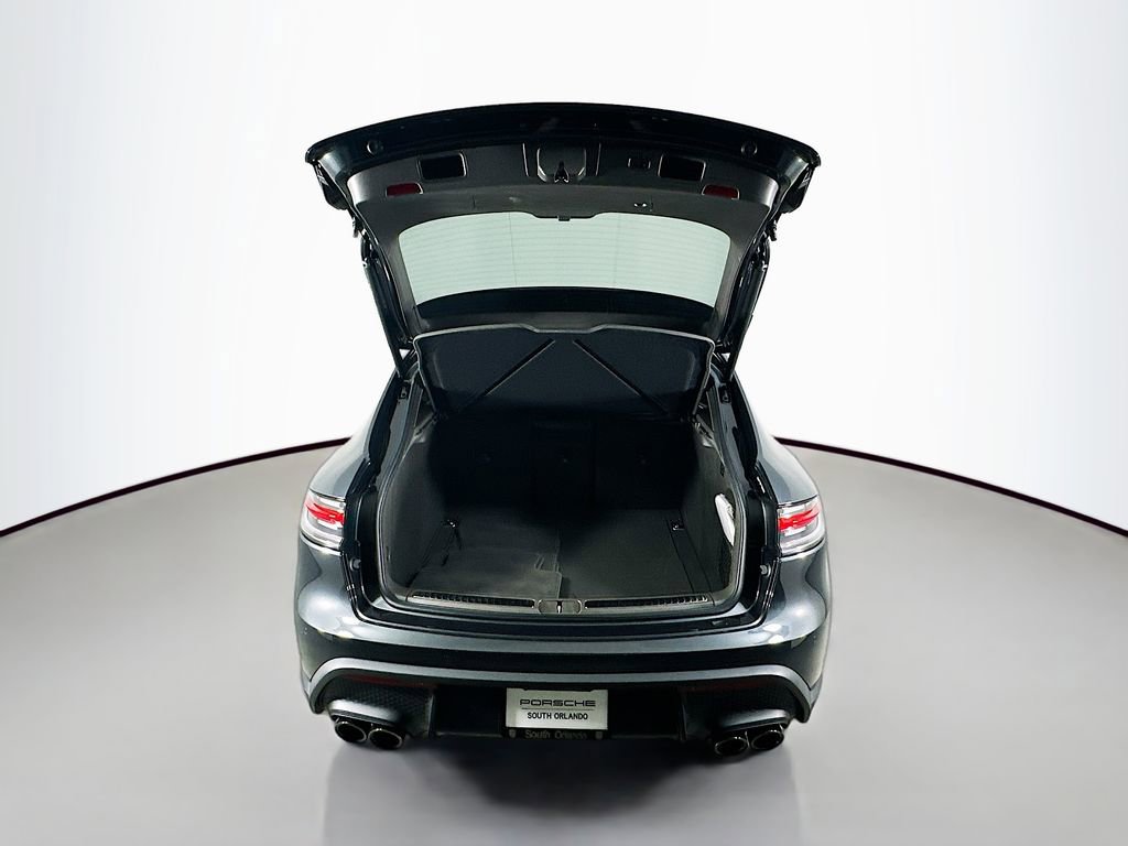 New 2026 Porsche Macan Turbo image 28