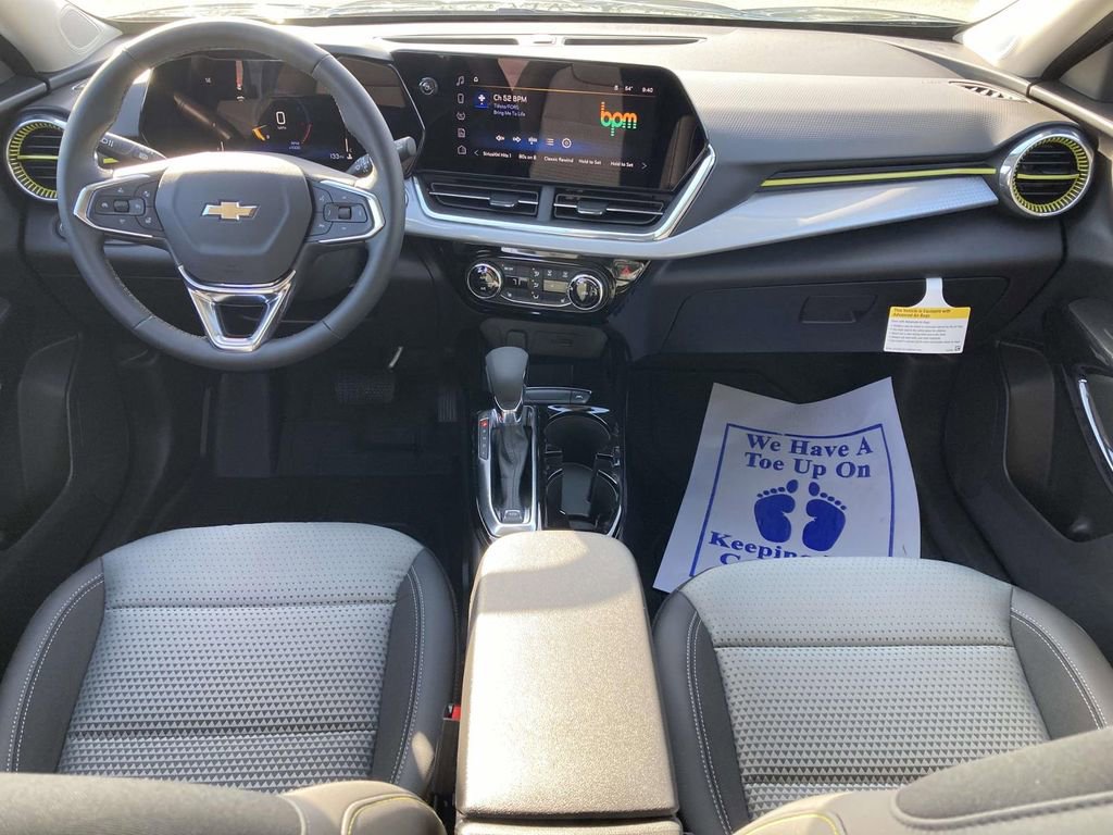 New 2026 Chevrolet Trax LT w/ Driver Confidence Package image 13