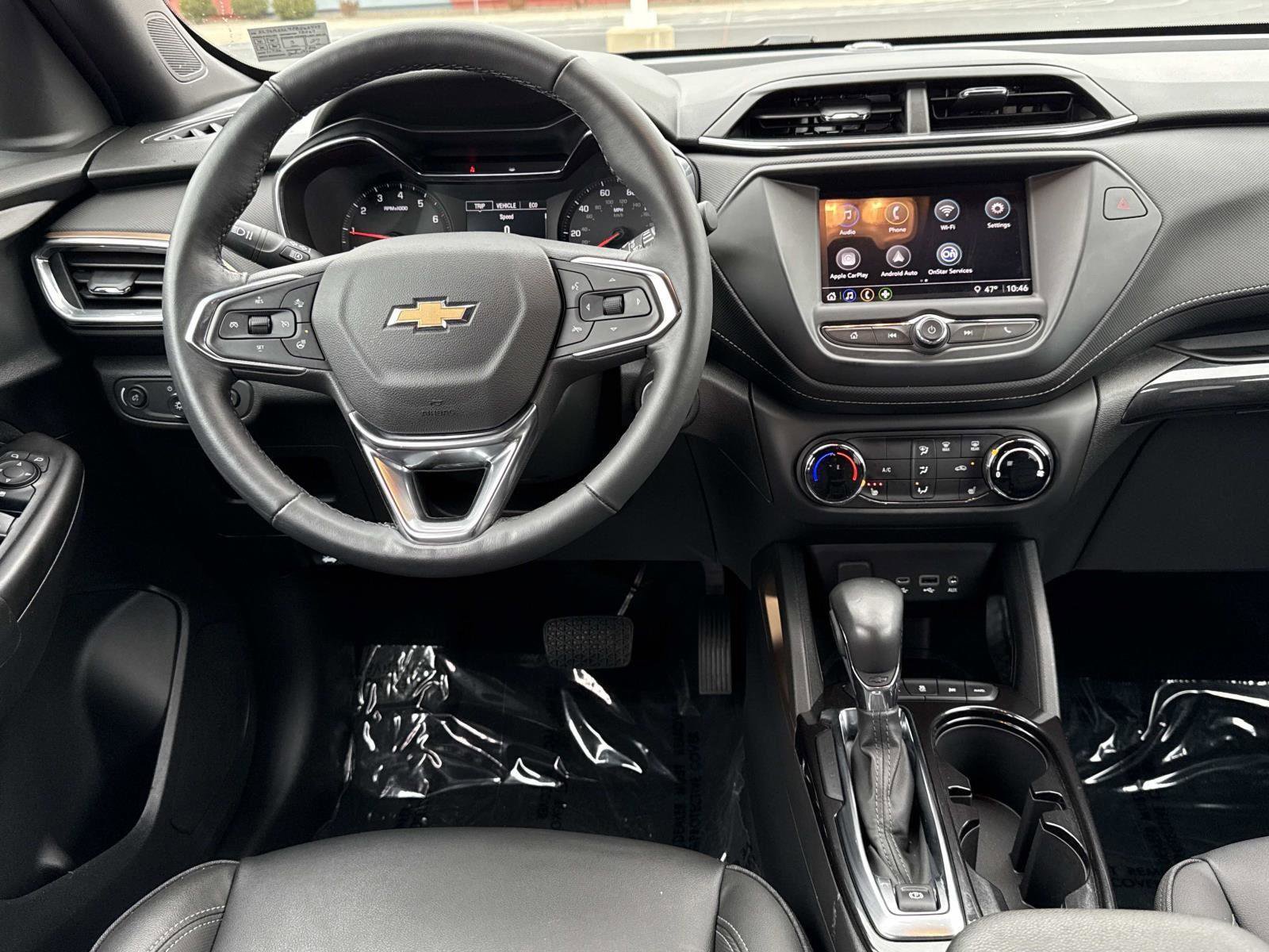 Used 2023 Chevrolet TrailBlazer ACTIV image 2